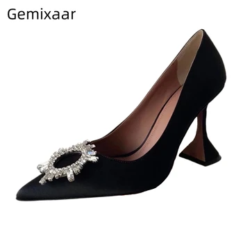 

Crystal Sunflower Buckle High Heel Pumps Women Sexy Pointed Toe Goblet Heel Luxury Satin New 2020 Party Shoes Woman
