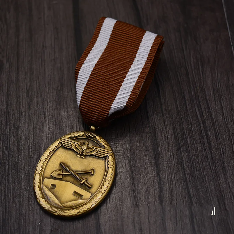 

Norman Defense Western Front Defence Medal Western Wall Medal badge