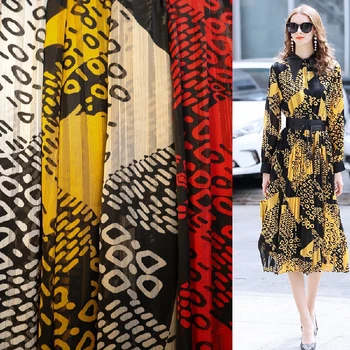 

2020 New Geometric Circle Printed Chiffon Fabric Spring and Summer Gold Silk Gauze Printed Fabric DIY Skirt Dress Clothes Fabric