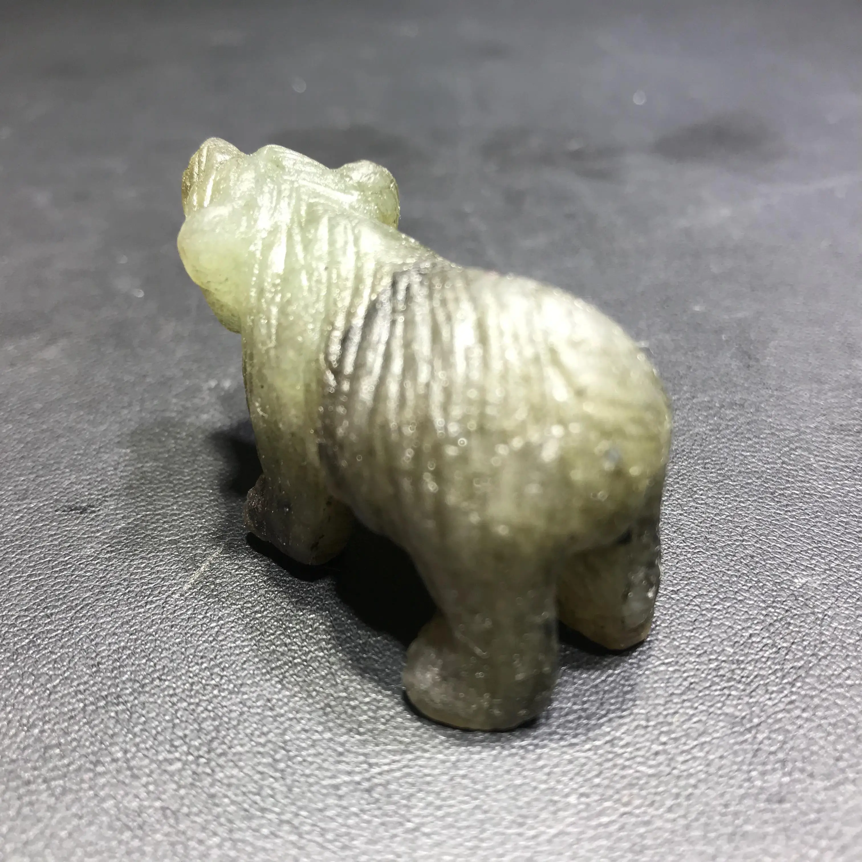 About 40g wholesale high quality natural labradorite polar bear animal gemstone craft figurine for Halloween gift