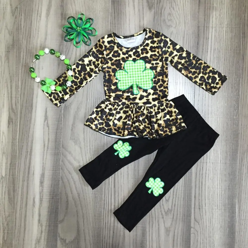 Детская одежда для Дня Святого Патрика, зеленый, черный, Леопардовый лоскутный трилистник, весеннее хлопковое платье для девочек, топ, штаны, одежда, подходящие аксессуары