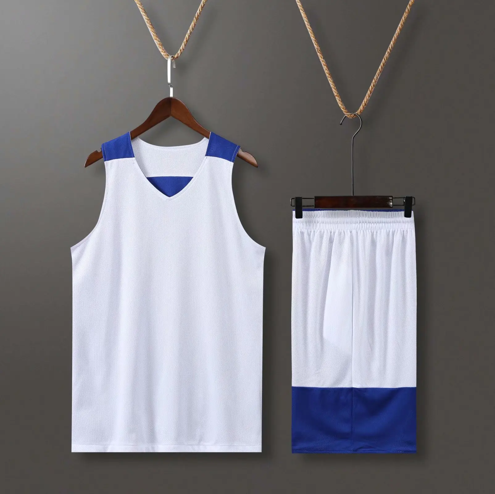 Double sided basketball training jersey set team tracksuits breathable basketball jerseys uniforms customized adult men kids basketball jerseys