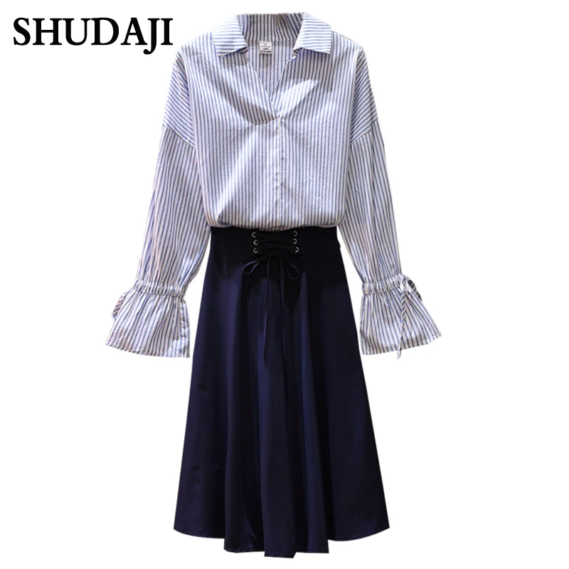

Fat Size Female Dress Fat Sister Fashionable Slender Collar Shirt + Half-length Skirt Two-piece Set In Autumn 2019