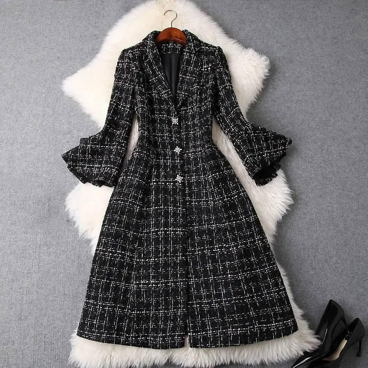 

Outerwear Runway Designers Winter Tweed Woolen Coats Pockets Women Overcoat Flare Sleeve Long Plaid Wool Blend Coat