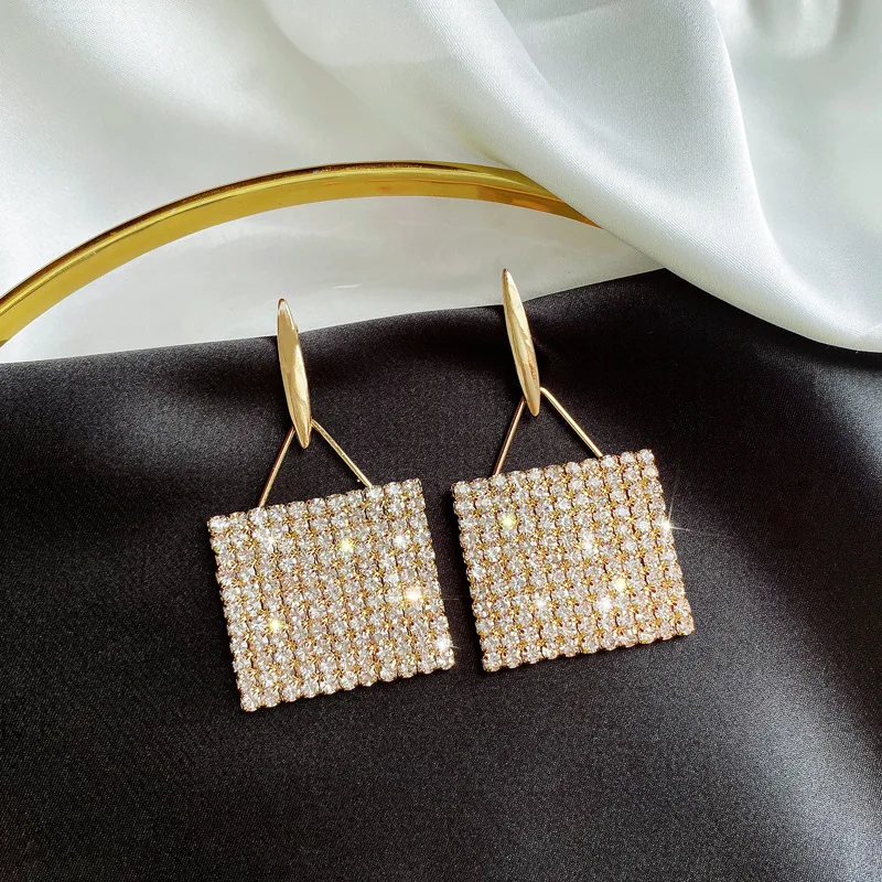 

Temperament Rhinestone Square Drop Earrings For Women 2019 New Geometric Statement Earrings Jewelry Wholesale
