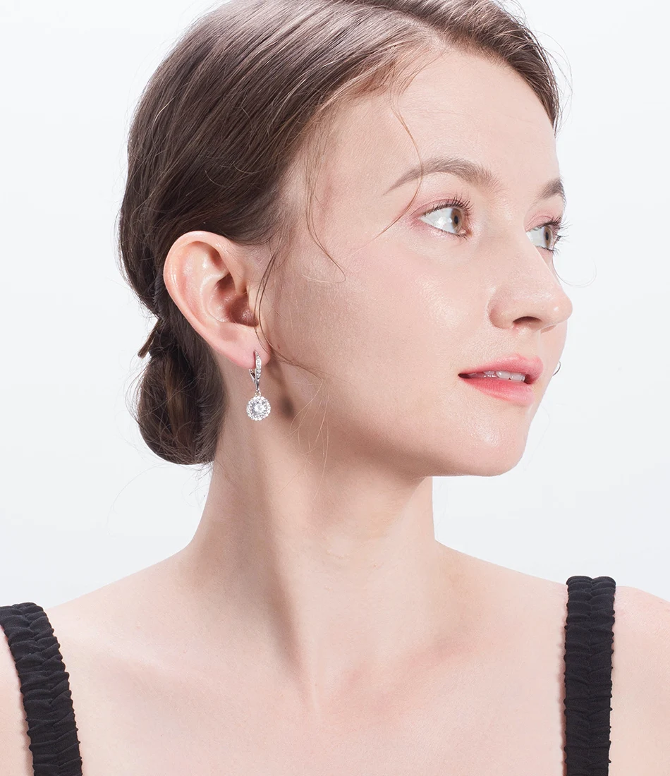 SE243-MODEL-IMG_1109-R