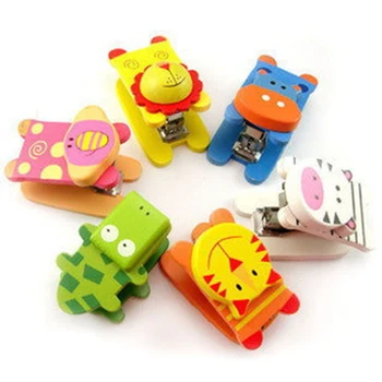 

Cute Animals Stapler Mini Wooden Paper Stapler Paper Clip Binding Tool Small Stapler for Children's gift Office School Supplies