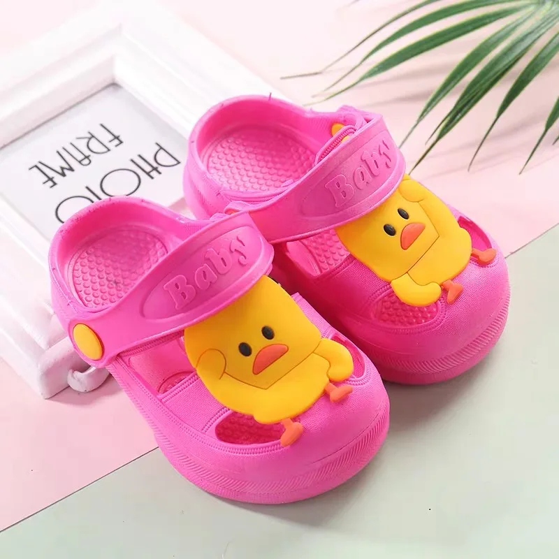 Красный Sandalias/сандалии детская обувь с дырками для детей 1-5 лет летние Нескользящие домашние сандалии тапочки Милая домашняя обувь детские Тапочки - Цвет: Красный