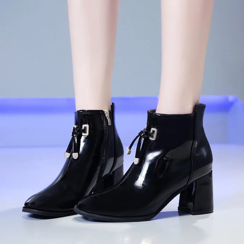 

INS Online Celebrity Autumn New Style Chelsea Boots Elegant Martin Boots Thick with High Heels Thin Boots Square Head Short Boot
