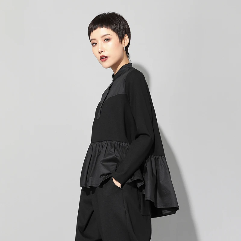 New Autumn Winter Stand Collar Long Sleeve Black Loose Hem Pleated Stitch Irregular T-shirt Women Fashion Tide WT18