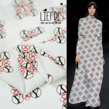 

135cm Wide 19Momme 100%silk Crepe Fabric for Dress Brand Logo Digital Printed Shrink Resistant Cloth Diy Sewing Free Shipping