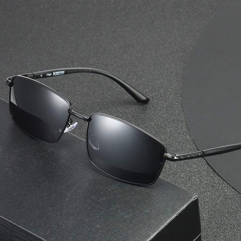 

High-definition-Style Fashion Polarized Sunglasses Riding Driving Fishing Glasses Box Metal Europe and America Men Sunglasses