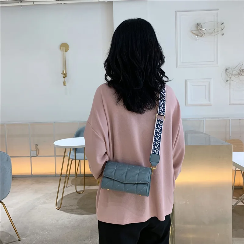 

New Arrival WOMEN'S Bag Small Bag 2019 New Style Korean-style Versitile Fashion Crossbody Bag Spiraea Square Sling Bag Fashion