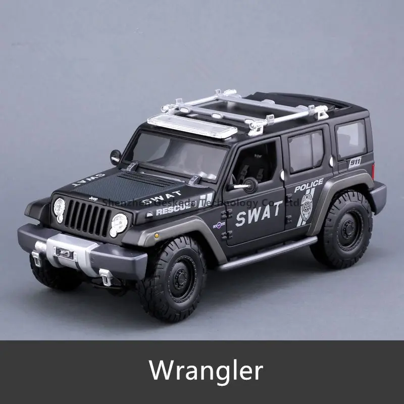 Maisto 1:18 джип полицейская машина сплав модель автомобиля моделирование автомобиля украшение коллекция подарочная игрушка литье под давлением модель игрушка для мальчиков - Цвет: Wrangler