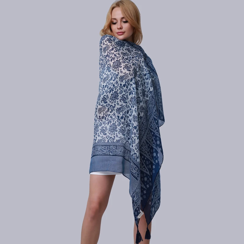 

Female Pashmina Shawls Women Blue Scarf Fashion Women Scarf Summer Blue Porcelain Print Tassel Wraps Vaction Bufandas Mujer