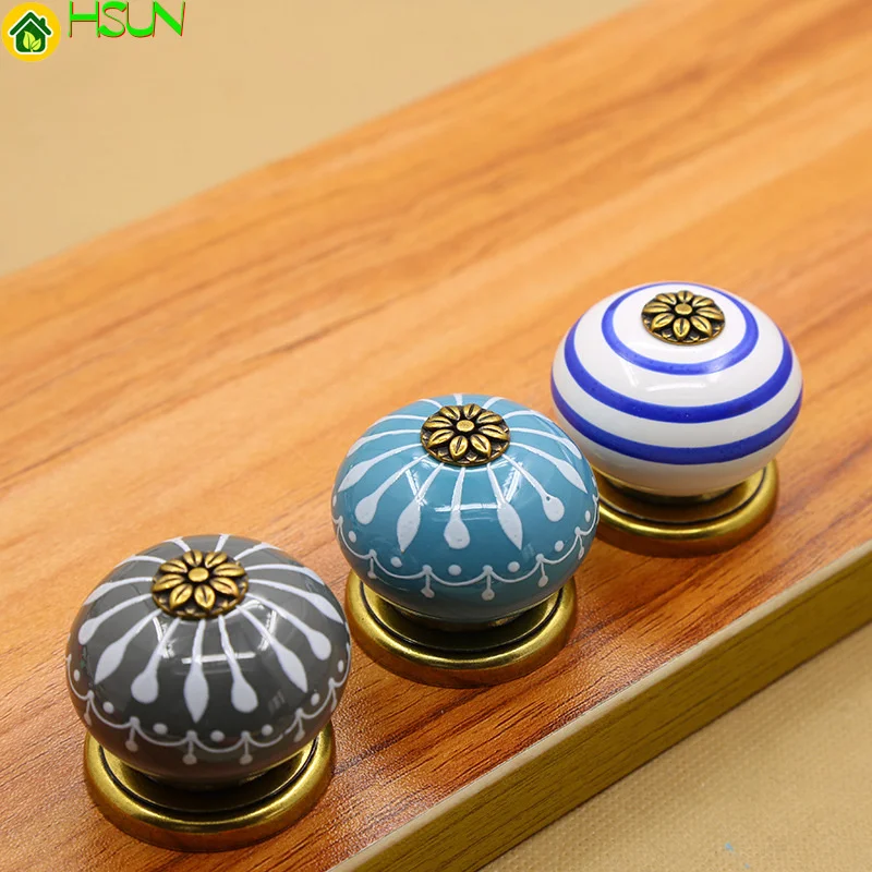 

2 pcs Hand painted pastoral modern simple Chinese ceramic single hole round handle