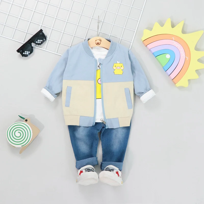 Осенняя одежда для маленьких мальчиков, для девочек, комплект из 3 предметов, футболка с длинным рукавом с персонажем из мультфильма+ куртка на молнии пальто+ джинсовые штаны Повседневное одежда для детей