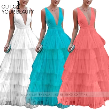 

2020 New Elegant Evening Dress White Lace Deep V-neck Hollow Crochet Flowers Long Sleeve Neckline Lace Design Fashion Dress