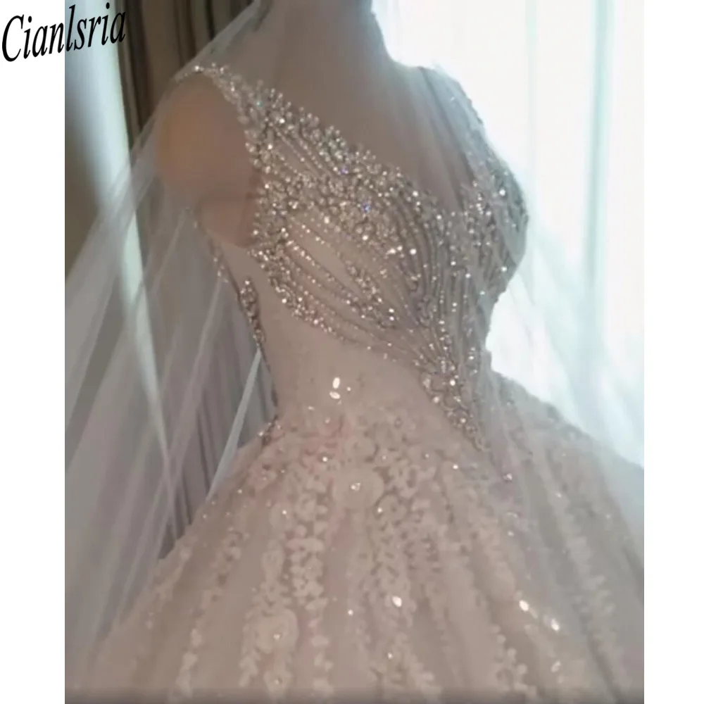 

2021 Dubai Arabic Crystal Ball Gown Wedding Dresses Luxury Sleeveless Bridal Gowns Custom Made