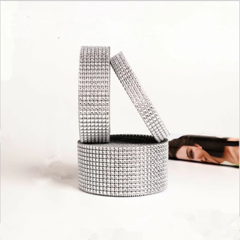 silver 1 roll 4CM*2M Bling Diamond mesh Wrap ribbon silver Rhinestone Mesh Roll Tape Tulle Crystal Ribbon wedding cake decoration - Цвет: silver