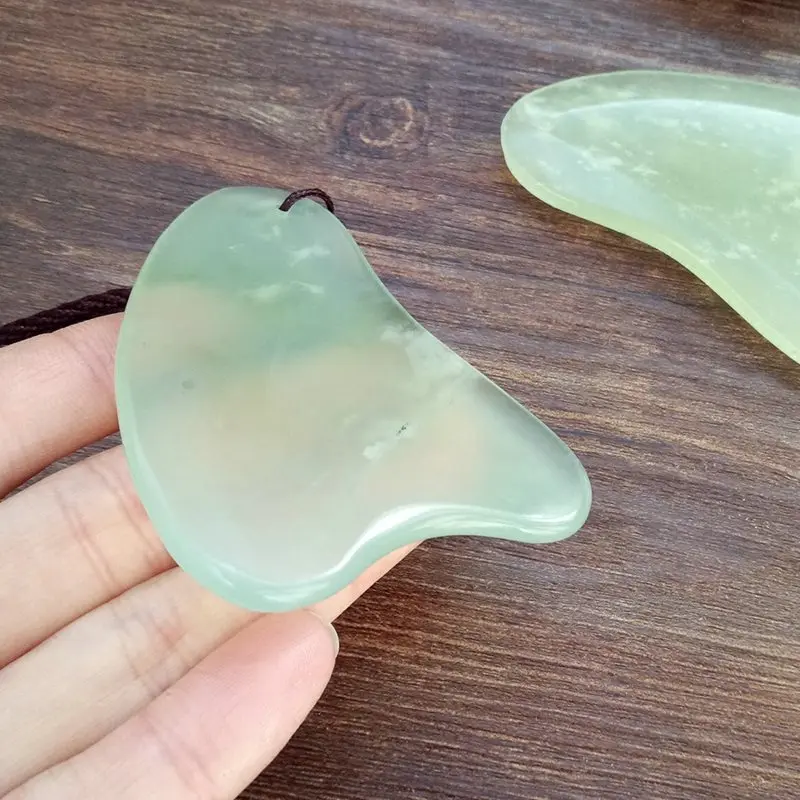 Guasha натуральный нефрит треугольник Gua Sha пластина скребковая доска акупунктурная Точка Массаж лица глаз тела спины красота массажер инструмент