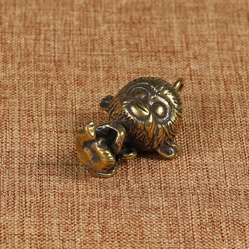 little monkey keychain brass (4)