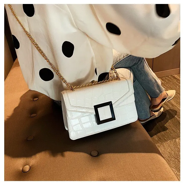 2019New Wave Korean Version of The Wild Chain Small Square Bag Summer Stone Pattern Twill Shoulder Messenger Bag FemaleSmall Bag