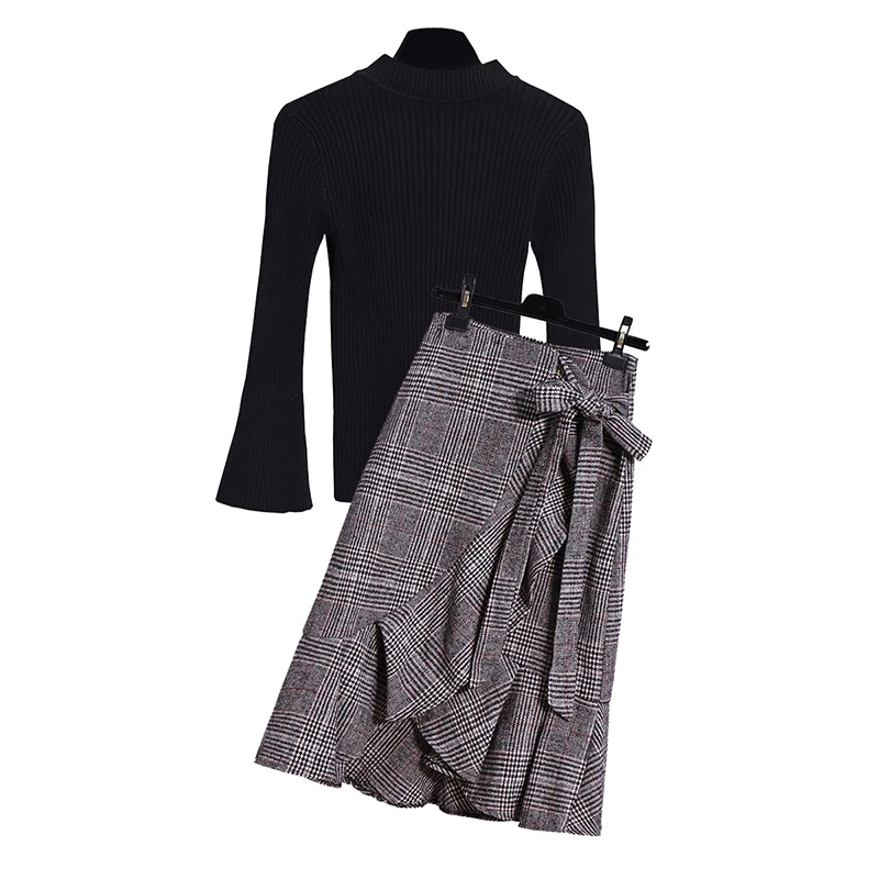 Милый костюм с юбкой-русалочкой осень-зима, женский черный вязаный пуловер с расклешенными рукавами+ клетчатая юбка со шнуровкой