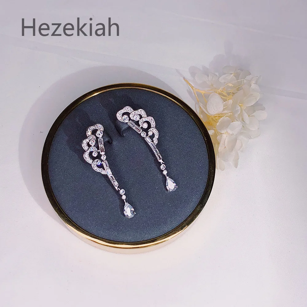 Celebrity Earrings Luxury High-end Quality Temperament Lady  Wholesale Fine Jewelry Trending Alternative Fashion