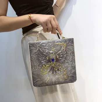

Retro Box Small Square Bag Three-dimensional Embossed Ladies Handbag Single Shoulder Messenger Bag for Women Channels Handbags