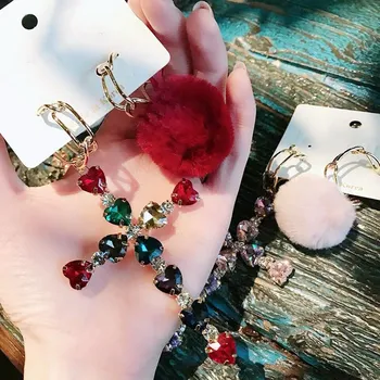 

MENGJIQIAO New Winter Korean Colorful Heart Crystal Dangle Earrings For WomenFur Ball Pompon Fashion Asymmetric Pendientes