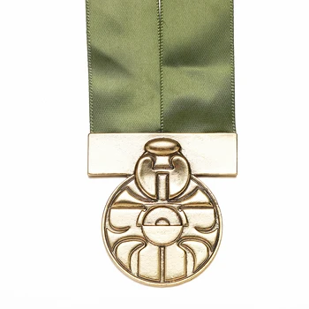 

Hanreshe Star Necklace Rise of Skywalker Medallion Necklace Medal of Yavin Pendant Handmade Ribbon Chain Punk Jewelry Women