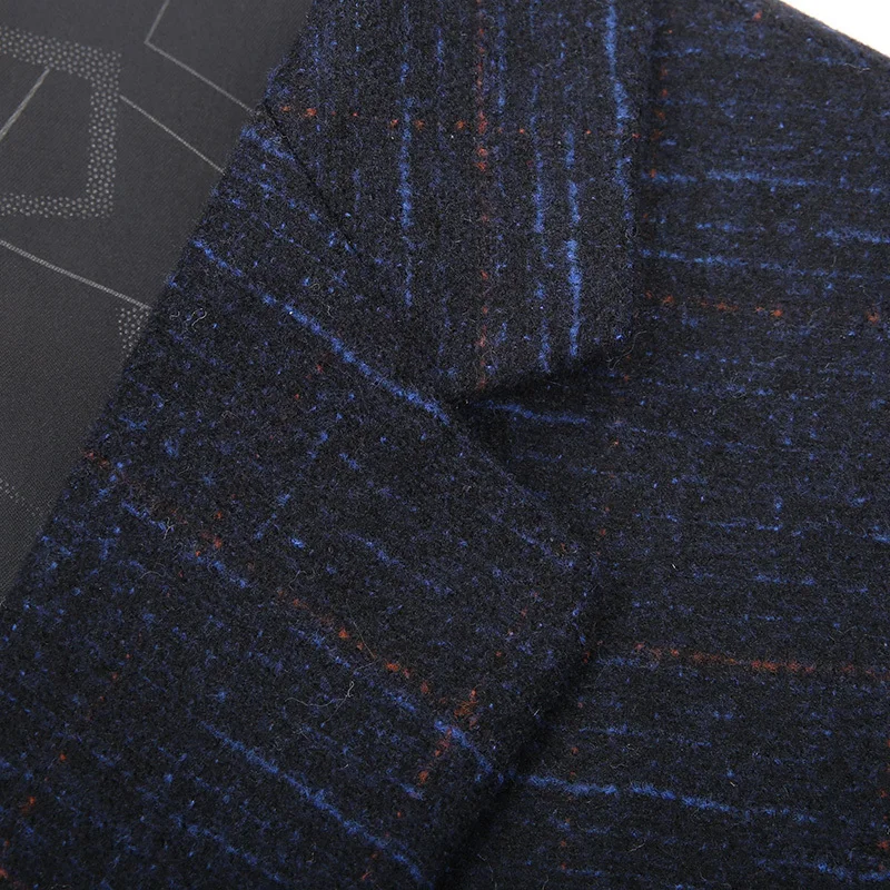 761A4418