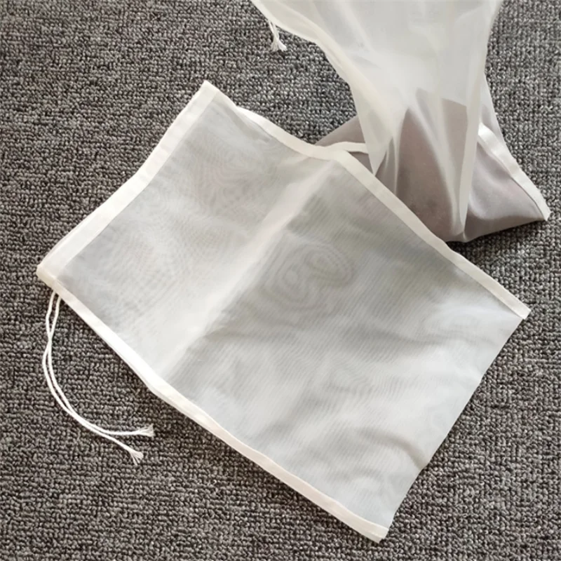 Reusable Fine Mesh Nut Milk Bag and Strainer for Homemade Drinks and Infusions, 20x30cm