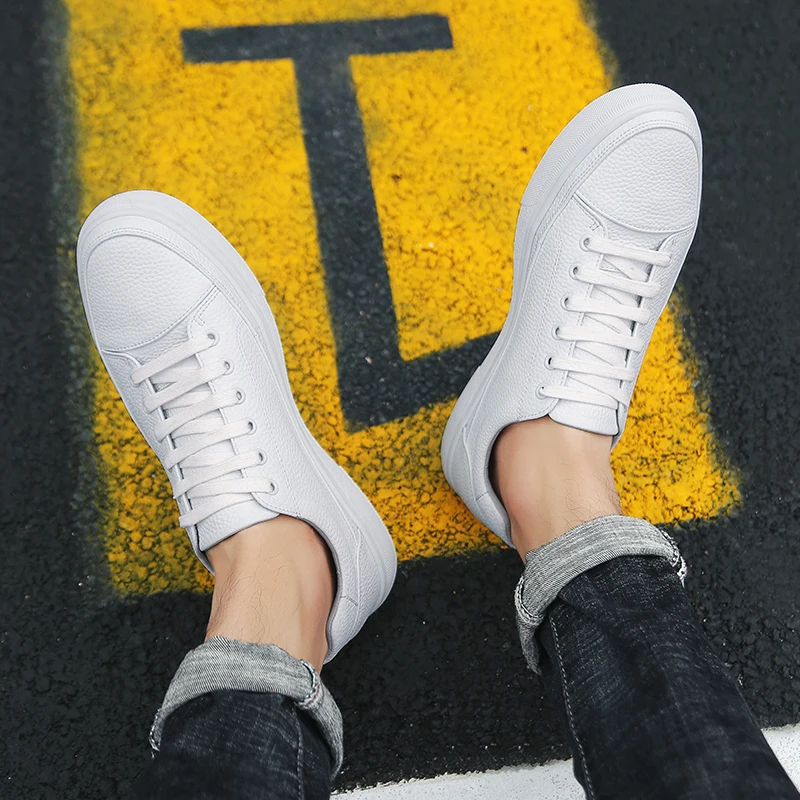 Fashion Brand Casual Men Leather Shoes White Male Casual Shoes Breathable White Sneakers Leather Mens Moccasins Simple White