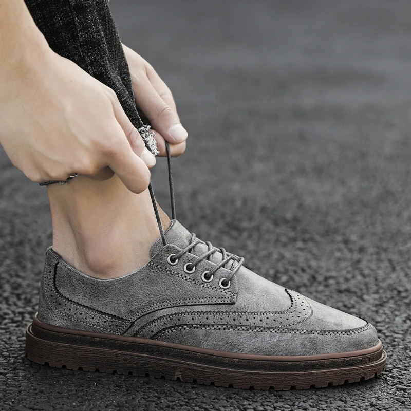 classical brogue oxford for men italian designer elegant male dress footwear trend work office leather casual flats for man shoe (51)