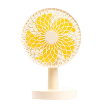 

Yellow USB Shaking Head Desktop Dormitory Student Small Fan Portable Creative 5 Fan Blade Desktop Automatic Rotating Fan