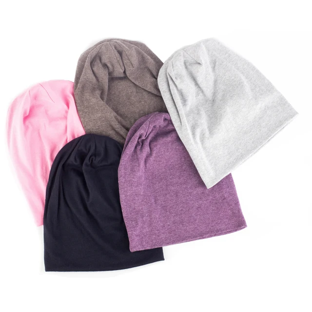 Upgrade your winter wardrobe with this stylish and versatile beanie hat for women.