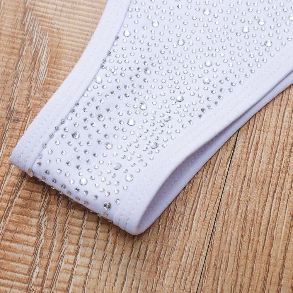 12611662742_1916515677