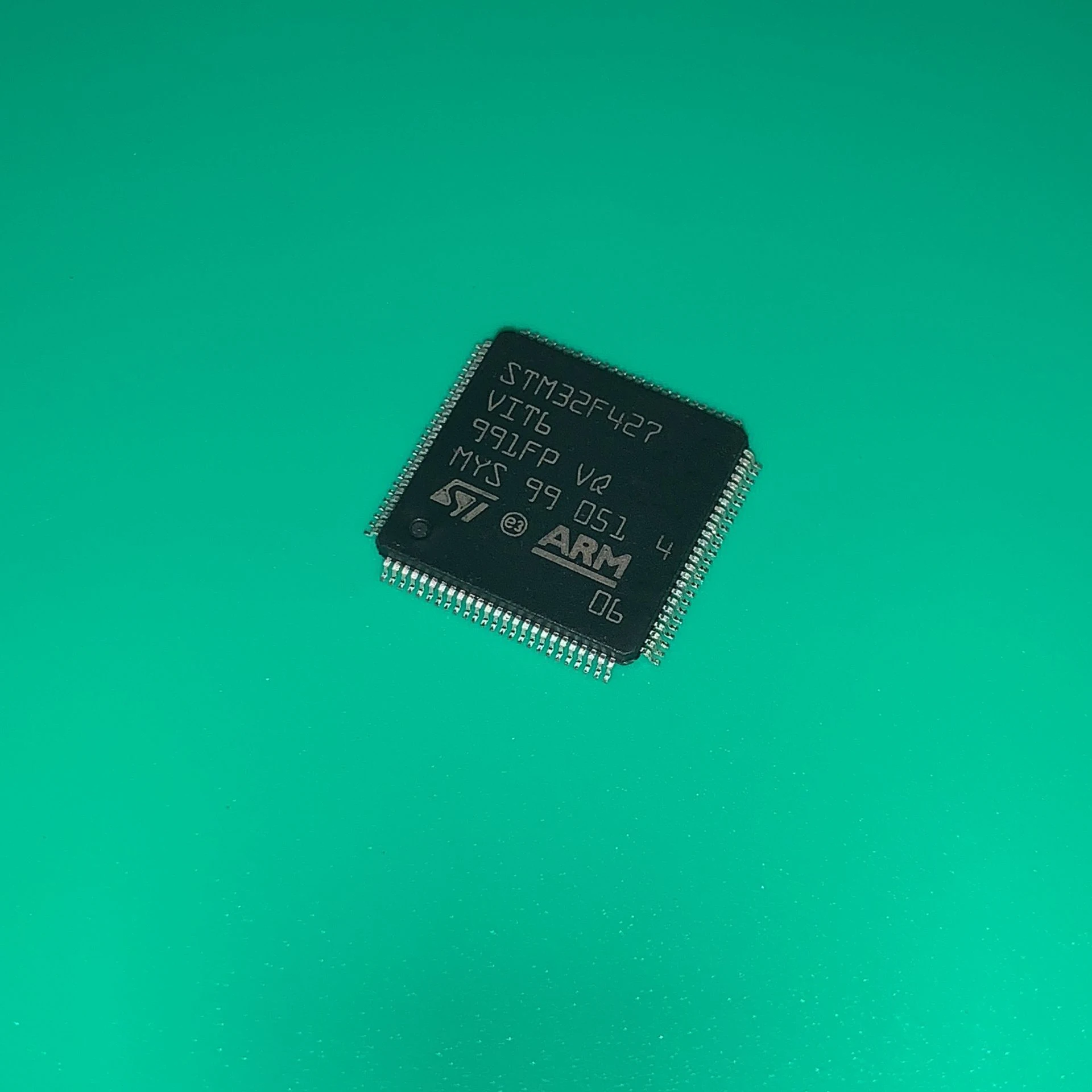 Микроконтроллер STM32F427VIT6 LQFP100 STM 32F427 VIT6 IC 32BIT 2MB FLASH 100LQFP STM32F427 STM32F427VIT6TR STM32F 427VIT6 ST32