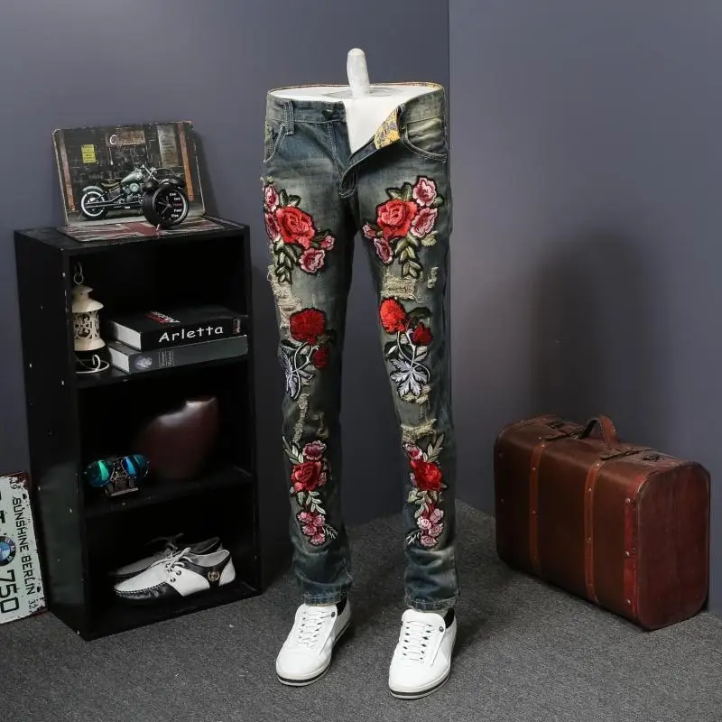 Джинсовые джинсы в стиле хип-хоп Broek Mannen Broek Mode Bloem bordoren Mannen джинсы скинни Zomer Nieuwe Mannen повседневные облегающие джинсы