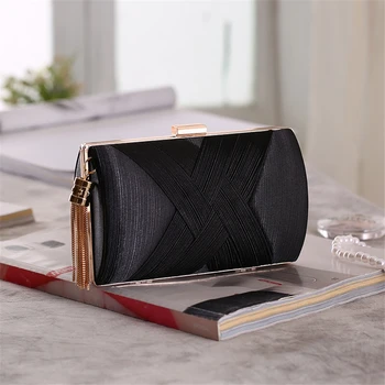

Wedding Clutch Bag Bridal Evening Handbag Luxury Jewelry Silk Wallet Women's Marry Evening Purse Banquet Bag Embroidery Party
