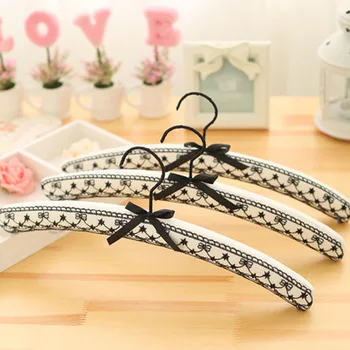 

41cm 5 pcs/lot Non-slip Traceless Clothes Hangers for House Garment Shop Cloth Hangers for Wedding Dress with Stitchwork Design