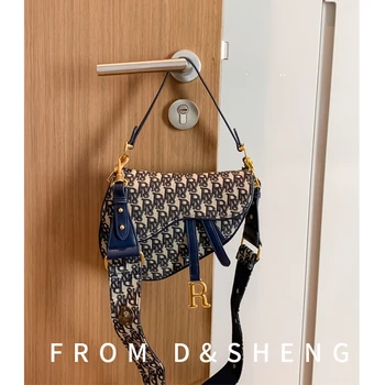 

2020 Fashion canvas bag women's bagnew style crossbite bag single shoulder portable broadband fashion Zhonggu saddle bag