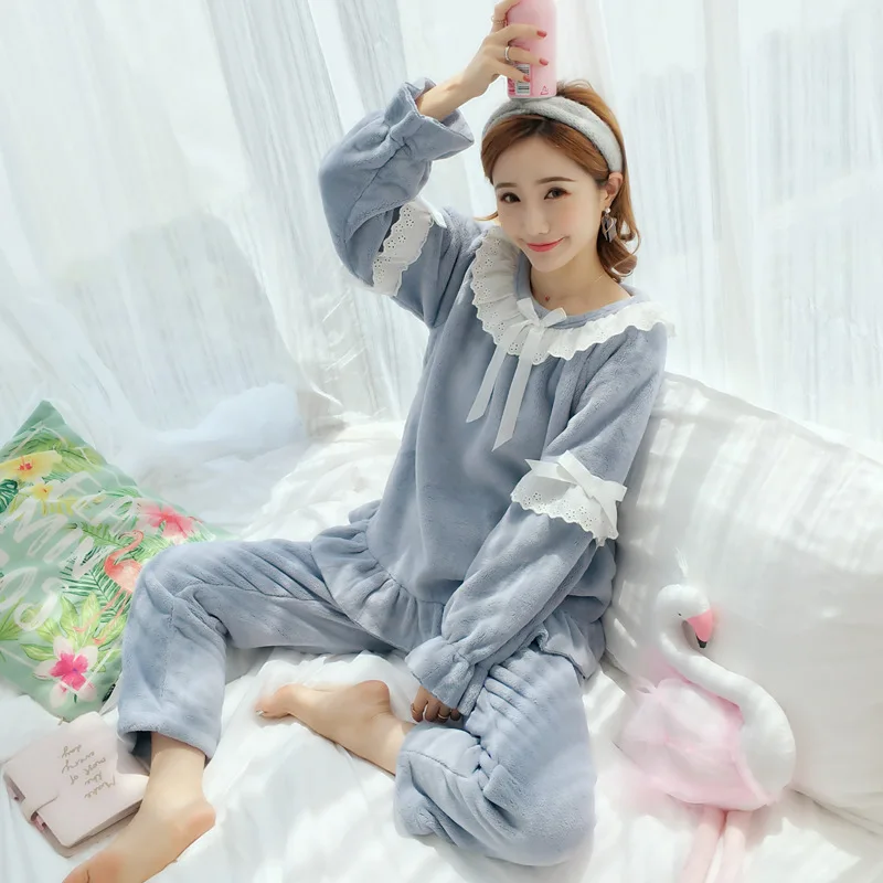 

Pyjamas Women Autumn and Winter New Thick Bubble Velvet Bow Korean Version of The Lace Princess Cute Ladies Home Clothes
