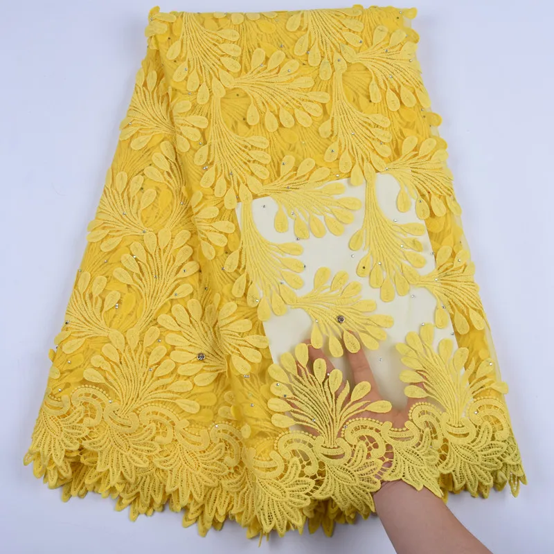 

African Dry Lace Fabric 2019 High Quality Lace Nigerian Cotton Lace Fabric Yellow Milk Silk 3d French Mesh Lace Silk Fabric 1704