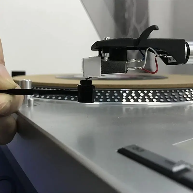 

10ml Vinyl Records Cleaning Fluid with Needle Cleaner Brush LP Phonograph Record Turntables Cleaning