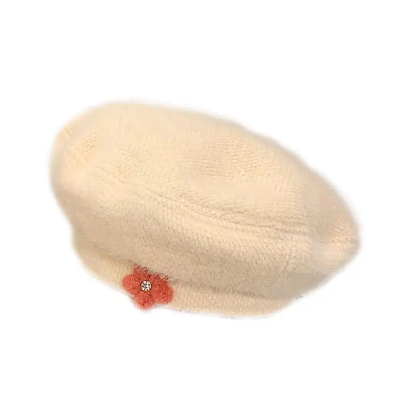 Женская Осенняя шенилловая берет, милая Цветочная аппликация со стразами, шапка художника