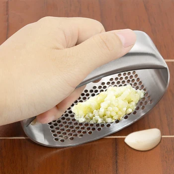 

Stainless Steel Garlic Press Manual Garlic Grinder Grater Ginger Press Kitchen Accessories Garlic Chopper Crusher