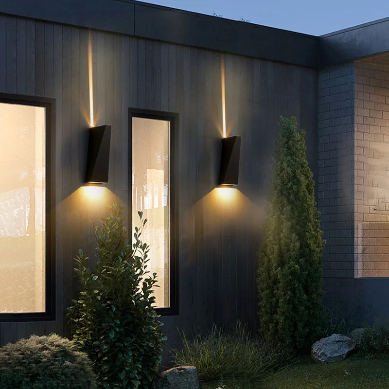 Настенный светильник на открытом воздухе 10 Вт 12 черный/белый космическое колесо